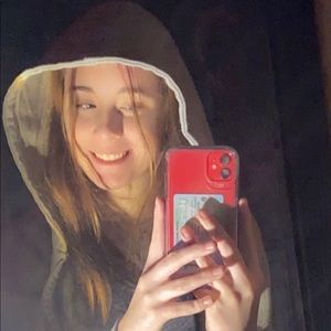 Meet your Posher, Tori